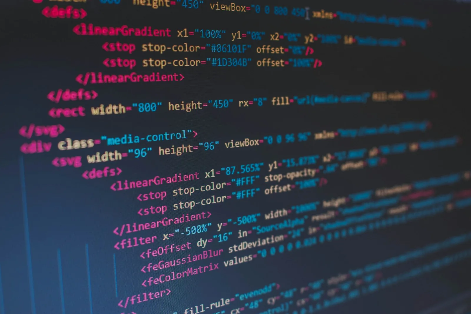 Primer plano del código de un módulo de PrestaShop en la pantalla de un desarrollador