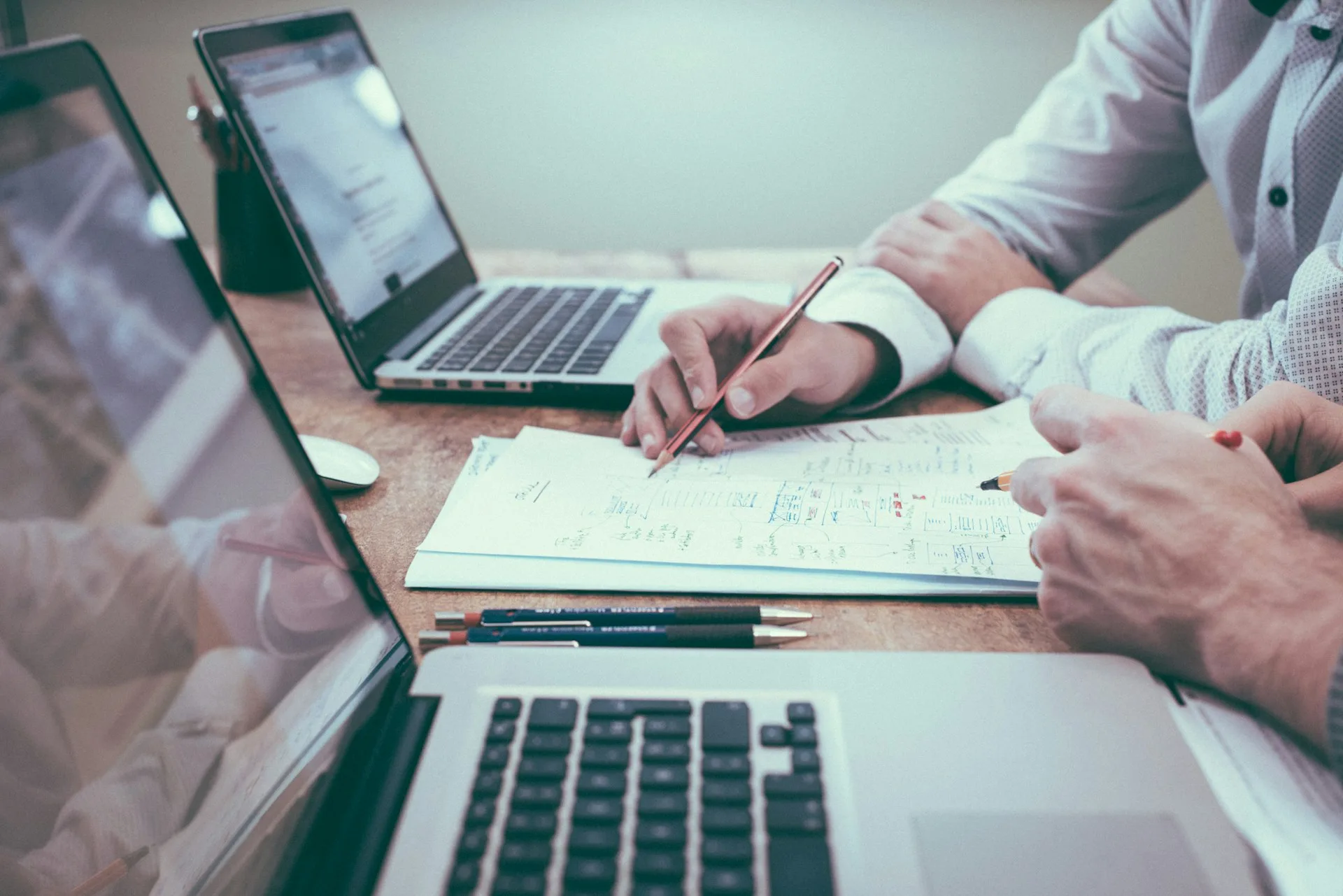 Rehacer la web de tu empresa: qué conservar y qué tirar